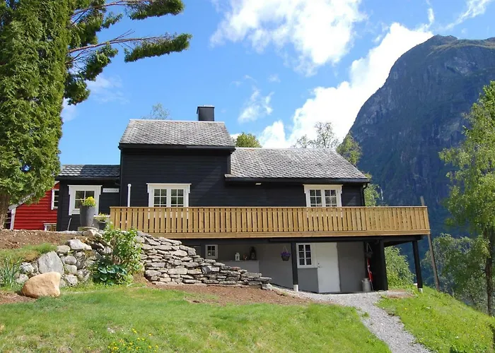 Parque de Campismo Olden Camping 4*