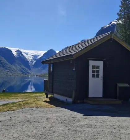 Olden Camping مكان تخييم