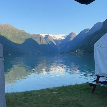 Olden Camping مكان تخييم 4*